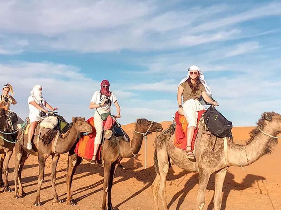 Erg-Chebbi-desert-camp
